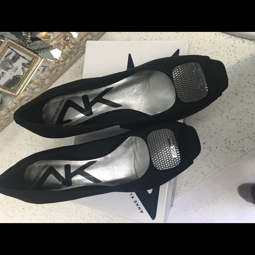 Anne Klein Sport Dress Shoe - Picture 2 of 4